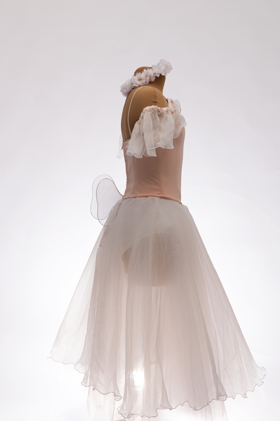 Whisper of the Sylph’s Wings for height 132–152 cm - Image 3